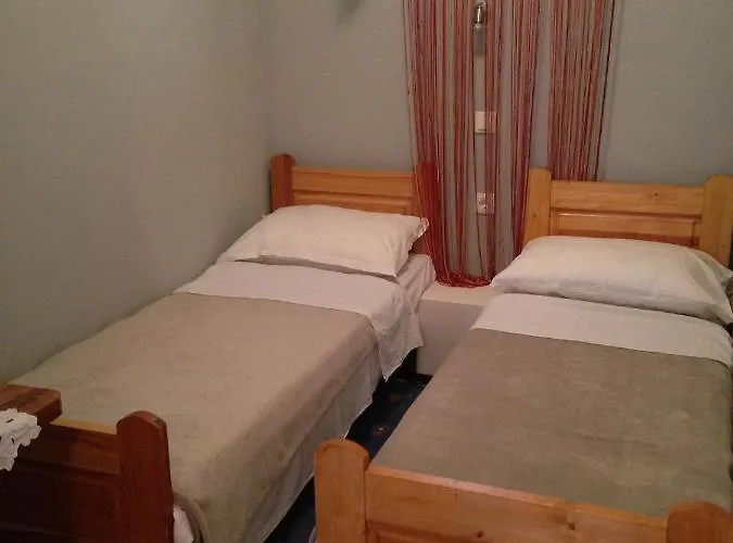 6623c * Starigrad Paklenica